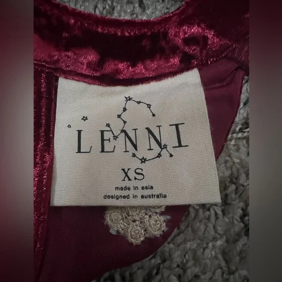 LENNI The Label Chromatic Velvet Jumpsuit in Wine Red Size XS - Picture 8 of 12